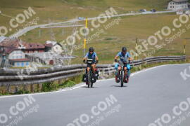 Photo #2410924 | 26-07-2022 12:00 | Passo Dello Stelvio - Peak BICYCLES