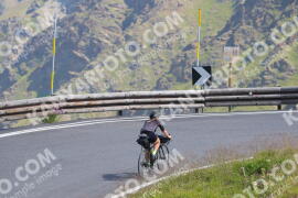 Photo #2401497 | 25-07-2022 11:01 | Passo Dello Stelvio - Peak BICYCLES