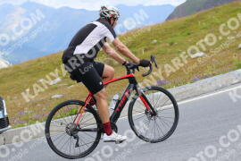 Foto #2410565 | 26-07-2022 11:19 | Passo Dello Stelvio - die Spitze BICYCLES