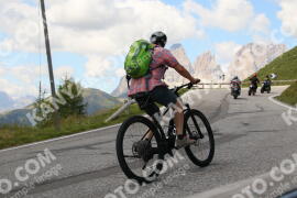 Photo #2577616 | 10-08-2022 12:29 | Pordoi Pass BICYCLES