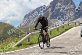 Photo #2627915 | 13-08-2022 14:40 | Pordoi Pass BICYCLES