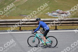 Photo #2422821 | 27-07-2022 12:44 | Passo Dello Stelvio - Peak BICYCLES