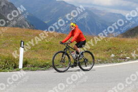 Photo #2464006 | 31-07-2022 14:27 | Passo Dello Stelvio - Peak BICYCLES