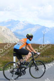Photo #2483664 | 02-08-2022 11:16 | Passo Dello Stelvio - Peak BICYCLES