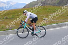 Foto #2411317 | 26-07-2022 12:39 | Passo Dello Stelvio - die Spitze BICYCLES