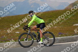 Foto #2395309 | 24-07-2022 16:15 | Passo Dello Stelvio - die Spitze BICYCLES
