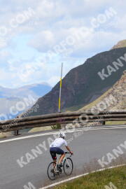 Photo #2488845 | 02-08-2022 13:46 | Passo Dello Stelvio - Peak BICYCLES