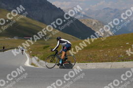 Photo #2392071 | 24-07-2022 13:16 | Passo Dello Stelvio - Peak BICYCLES
