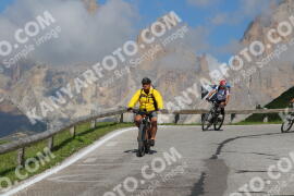 Photo #2573319 | 10-08-2022 10:06 | Pordoi Pass BICYCLES