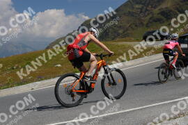 Photo #2384150 | 24-07-2022 11:14 | Passo Dello Stelvio - Peak BICYCLES