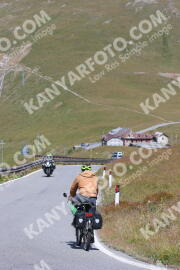 Foto #2429534 | 29-07-2022 11:40 | Passo Dello Stelvio - die Spitze BICYCLES