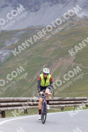 Foto #2410721 | 26-07-2022 11:32 | Passo Dello Stelvio - die Spitze BICYCLES