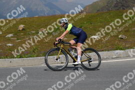 Photo #2392712 | 24-07-2022 13:31 | Passo Dello Stelvio - Peak BICYCLES