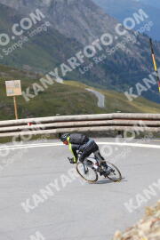 Foto #2464840 | 31-07-2022 15:16 | Passo Dello Stelvio - die Spitze BICYCLES