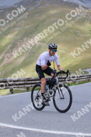 Foto #2411077 | 26-07-2022 12:13 | Passo Dello Stelvio - die Spitze BICYCLES