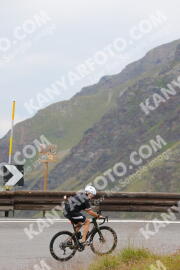 Photo #2437462 | 30-07-2022 10:32 | Passo Dello Stelvio - Peak BICYCLES