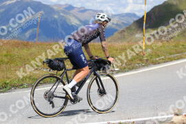 Photo #2487835 | 02-08-2022 13:15 | Passo Dello Stelvio - Peak BICYCLES