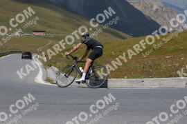 Photo #2392651 | 24-07-2022 13:30 | Passo Dello Stelvio - Peak BICYCLES