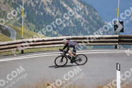 Photo #2423798 | 27-07-2022 11:29 | Passo Dello Stelvio - Peak BICYCLES
