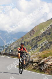 Foto #2423704 | 27-07-2022 11:17 | Passo Dello Stelvio - die Spitze BICYCLES