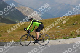 Photo #2381302 | 24-07-2022 10:39 | Passo Dello Stelvio - Peak BICYCLES