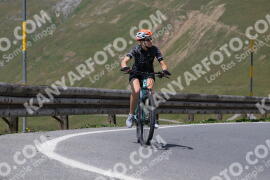 Photo #2392457 | 24-07-2022 13:24 | Passo Dello Stelvio - Peak BICYCLES