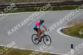 Foto #2438393 | 30-07-2022 11:22 | Passo Dello Stelvio - die Spitze BICYCLES