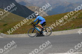 Photo #2390995 | 24-07-2022 12:58 | Passo Dello Stelvio - Peak BICYCLES