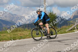 Photo #2575052 | 10-08-2022 11:09 | Pordoi Pass BICYCLES