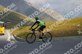 Foto #2380955 | 24-07-2022 10:34 | Passo Dello Stelvio - die Spitze BICYCLES