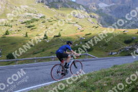 Photo #2511015 | 05-08-2022 10:18 | Pordoi Pass BICYCLES