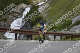Photo #3176032 | 20-06-2023 10:17 | Passo Dello Stelvio - Waterfall curve BICYCLES