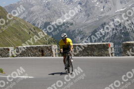Photo #3223883 | 25-06-2023 14:18 | Passo Dello Stelvio - Prato side BICYCLES