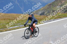 Foto #2433369 | 29-07-2022 13:02 | Passo Dello Stelvio - die Spitze BICYCLES
