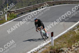 Photo #2410770 | 25-07-2022 12:04 | Passo Dello Stelvio - Peak BICYCLES