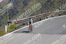 Photo #2410636 | 25-07-2022 12:03 | Passo Dello Stelvio - Peak BICYCLES