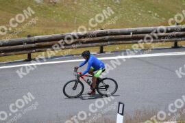 Photo #2422997 | 27-07-2022 13:23 | Passo Dello Stelvio - Peak BICYCLES