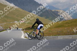 Photo #2384796 | 24-07-2022 11:23 | Passo Dello Stelvio - Peak BICYCLES