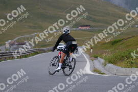 Photo #2395235 | 24-07-2022 15:59 | Passo Dello Stelvio - Peak BICYCLES