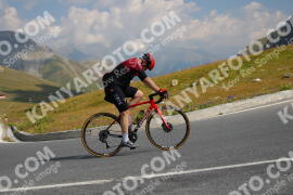 Photo #2379955 | 24-07-2022 10:20 | Passo Dello Stelvio - Peak BICYCLES
