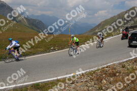 Foto #2413847 | 25-07-2022 14:00 | Passo Dello Stelvio - die Spitze BICYCLES