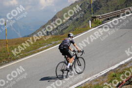Photo #2409156 | 25-07-2022 11:40 | Passo Dello Stelvio - Peak BICYCLES