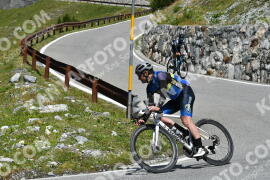 Photo #2433265 | 29-07-2022 12:32 | Passo Dello Stelvio - Waterfall curve BICYCLES
