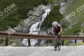 Photo #3386638 | 08-07-2023 11:11 | Passo Dello Stelvio - Waterfall curve BICYCLES