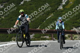 Photo #4201677 | 08-09-2023 12:11 | Passo Dello Stelvio - Waterfall curve BICYCLES