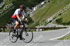 Photo #2384243 | 24-07-2022 14:14 | Passo Dello Stelvio - Waterfall curve BICYCLES