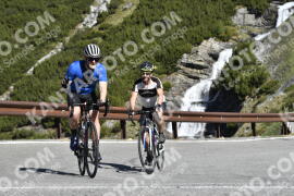 Photo #2082547 | 04-06-2022 09:38 | Passo Dello Stelvio - Waterfall BICYCLE riders