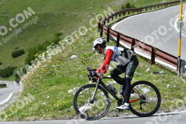 Photo #2321786 | 16-07-2022 15:38 | Passo Dello Stelvio - Waterfall curve BICYCLES