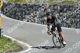Photo #2564601 | 09-08-2022 11:49 | Passo Dello Stelvio - Waterfall curve BICYCLES