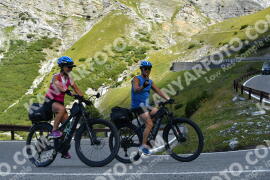 Foto #4005108 | 21-08-2023 10:36 | Passo Dello Stelvio - Waterfall Kehre BICYCLES
